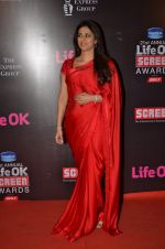 Tabu at Life Ok Screen Awards red carpet in Mumbai on 14th Jan 2015
